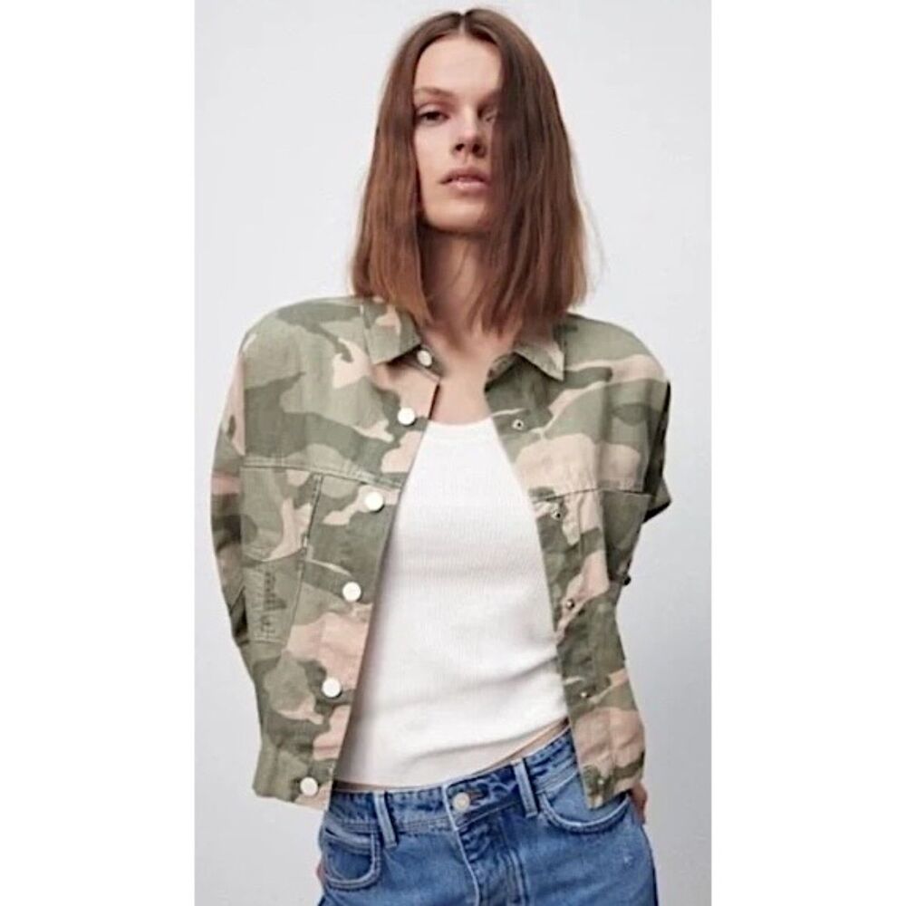 Zara Camo Cropped Light Jacket